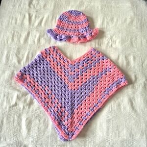 Hand crafted self striping shimmery yarn poncho with matching floppy hat NEW